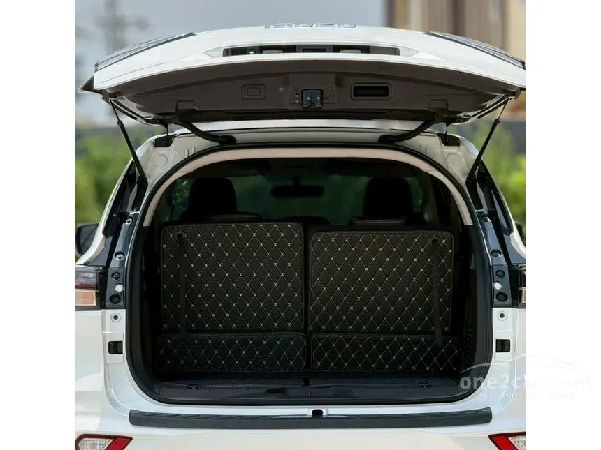 2022 Isuzu MU-X Active SUV