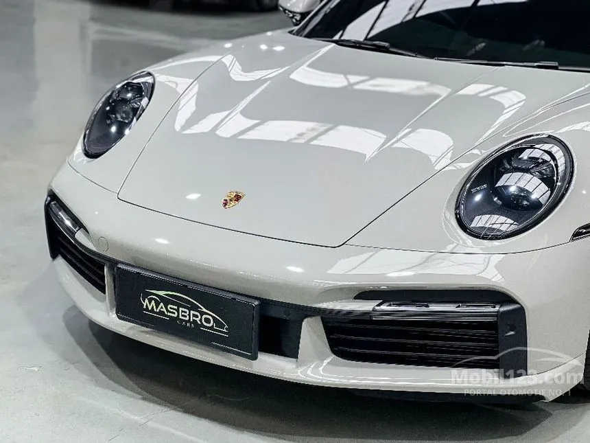 2022 Porsche 911 Turbo Coupe